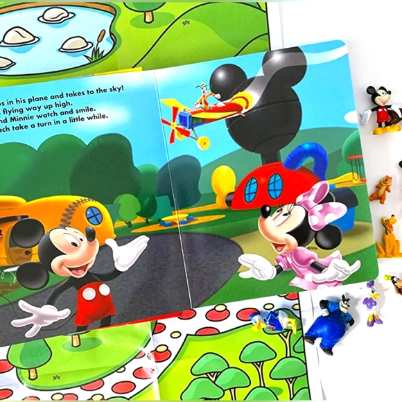 Mickey Mouse & Friends Busy Book NWT - Picture 6 of 10